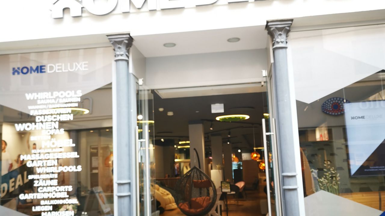 Home Deluxe GmbH