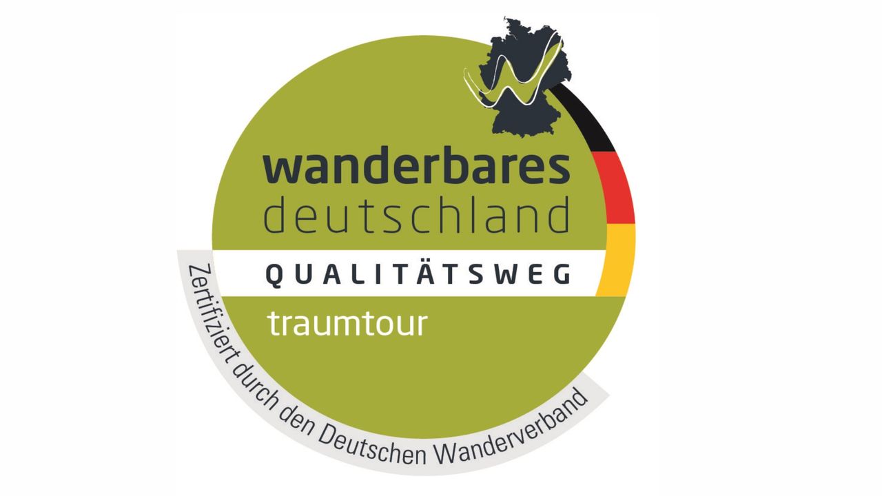 Logo_Qualitaetswanderweg_traumtour