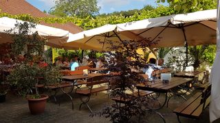 Weingarten-Weinscheune Wenzel.jpg