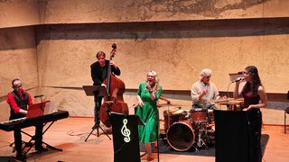 Swinging Christmas_Foto.Sebastian Göllner.jpg