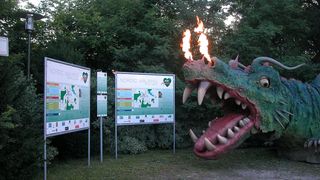 Beschilderung an der Festwiese