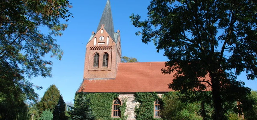 Kirche Liepe