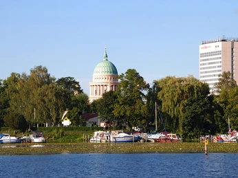 1. Potsdamer Anglerverein e.V. - Lage am Stadtzentrum, unweit der Nikolaikirche © Christin Drühl