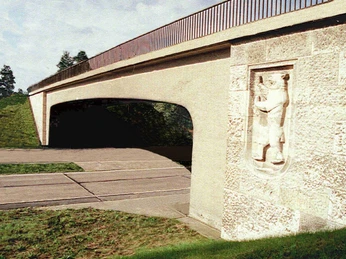 A 12 altes Torbauwerk zum Berliner Ring