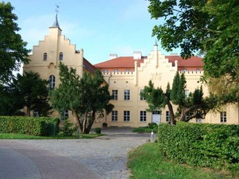 Schloss Nennhausen