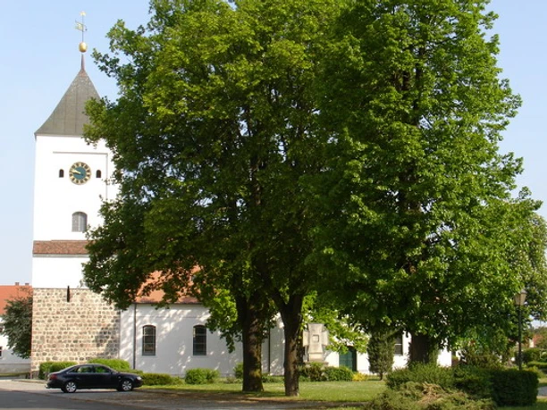 Kirche Rhinow