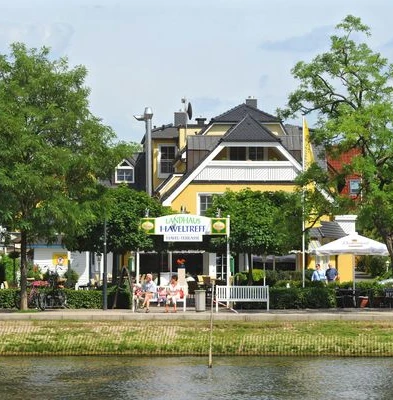 Hausansicht vom Caputher Gemünd