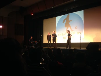 Neue Kammerspiele Kleinmachnow - Bühne im großen Saal