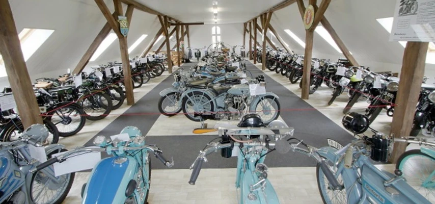 Oldtimermuseum Bergholz-Rehbrücke