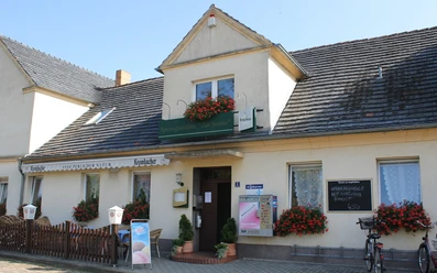 Gasthaus "Zur Sonne" in Tauche