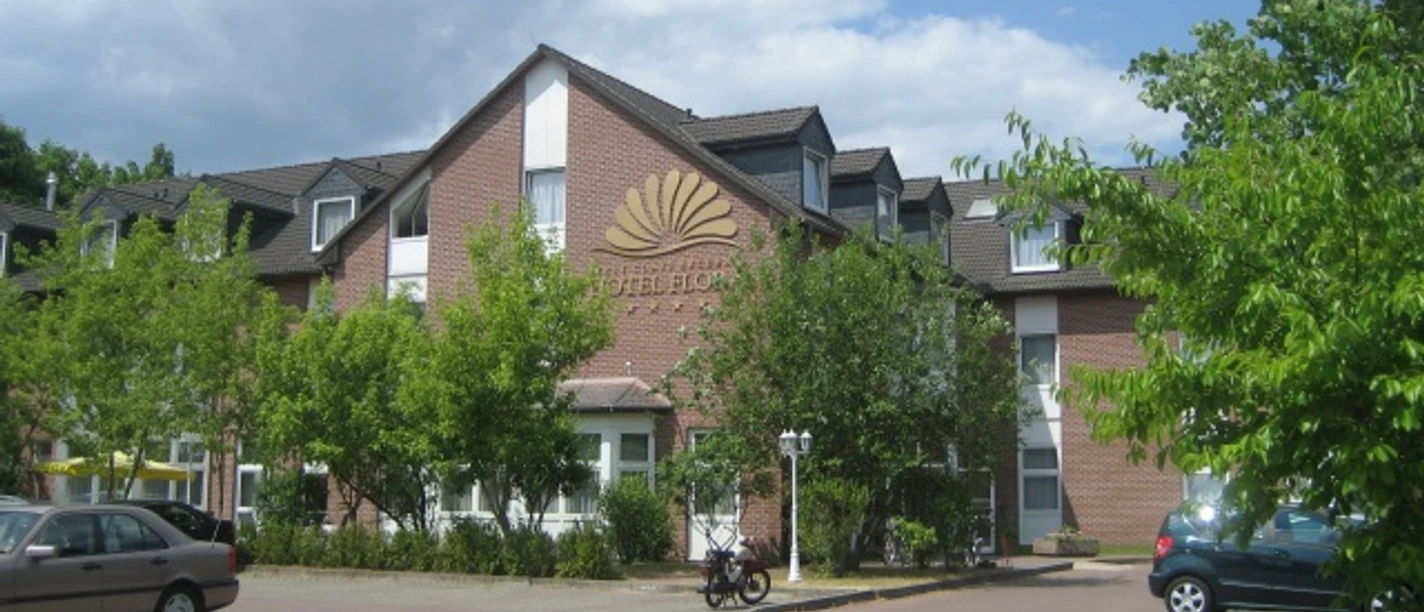 Hotel und Restaurant Flora, Außenansicht