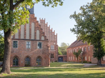 Kloster Zinna - Alte und Neue Abtei
