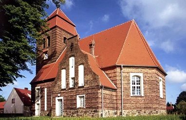 Kirche Pinnow