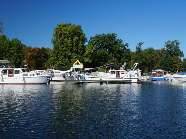 Marina Schoners Wehr