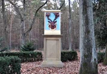 Hirschdenkmal Briesen