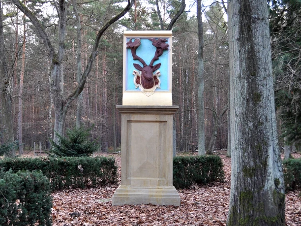 Hirschdenkmal Briesen