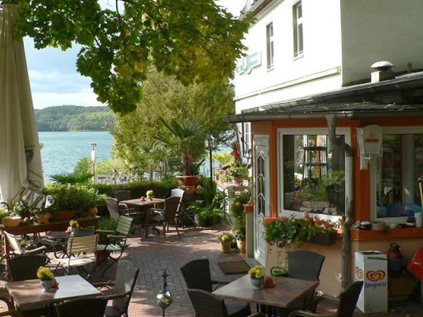 Restaurant und Café im Strandhotel Buckow