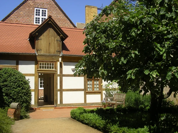 Jan Bouman Haus - Wirtschaftsgebäude und Garten