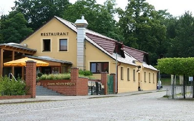 Gaststätte "Zum Alten Hafen" © Fotolia.com