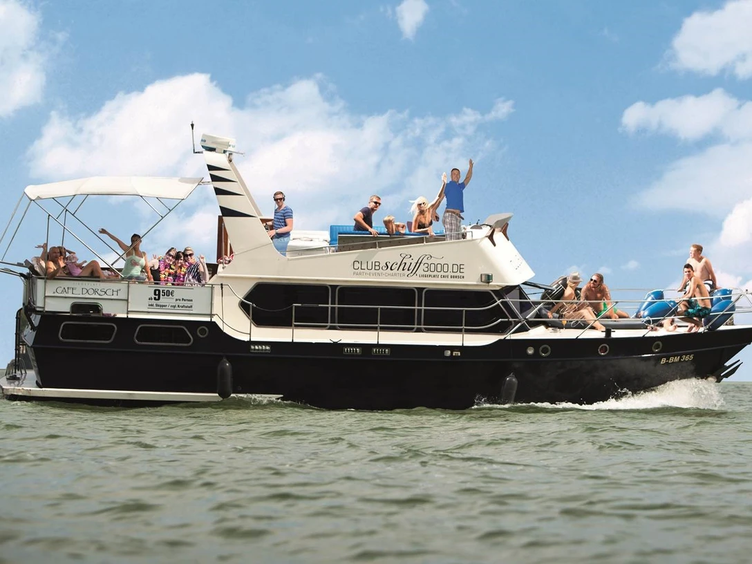 Scharmützelsee Clubschiff