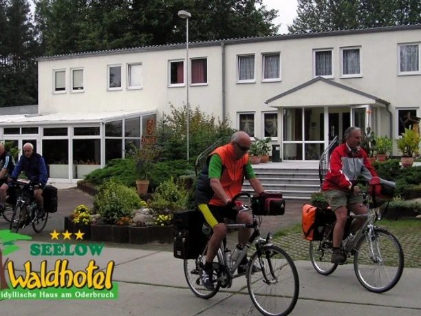 E-Bike - Ladestation im Waldhotel Seelow