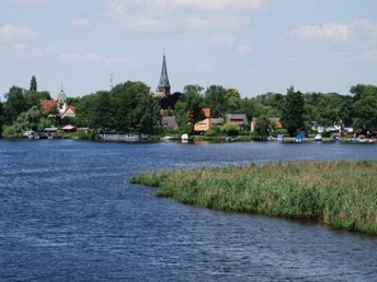 Blick über die Havel auf Geltow