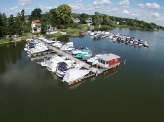 Marina Beetzsee/WWR Brielow - Steg und Restaurant Beetzseeterrassen