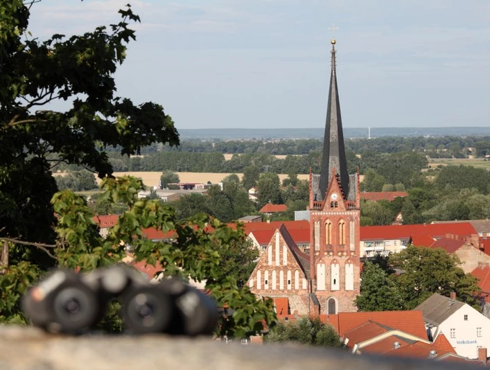 Blick von der künstlichen Ruine auf Bad Freienwalde