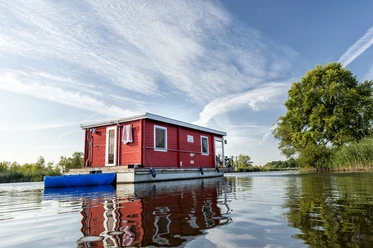 BunBo - Das BungalowBoot - mit Beiboot