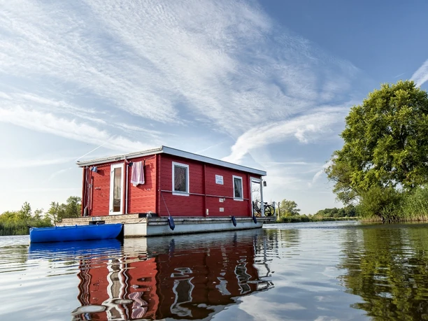 BunBo - Das BungalowBoot - mit Beiboot