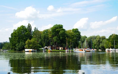 Potsdamer Seglerclub Wiking e.V. - liegt auf der Insel Obere Planitz © Christin Drühl