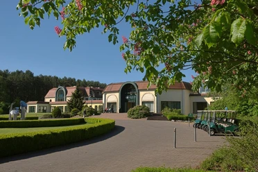Außenansicht Hotelauffahrt