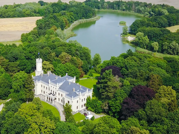 Hotel Schloss Reichenow von oben