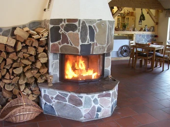 Kamin Alte Schmiede Heinersdorf, Foto Ramona Nickel