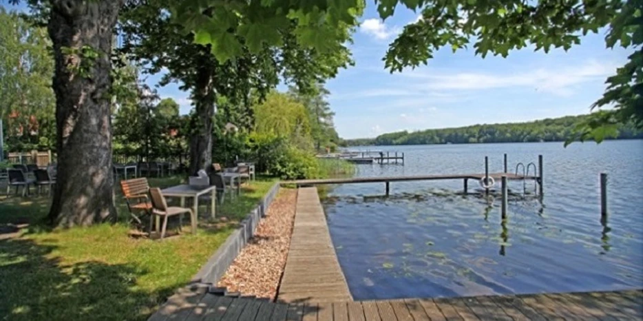 Gastliegeplatz Hotel Fährhaus