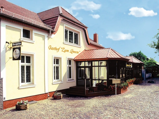 Gasthof & Pension "Zum Löwen"