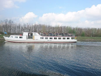 Reederei Röding; Inhaber: Sylvia Ritzka