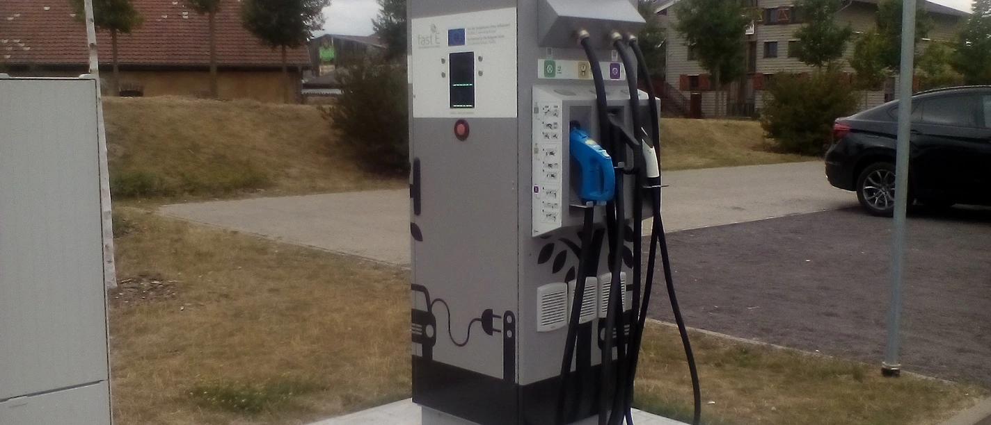 Stromtankstelle beim Karl´s Erlebnis-Dorf Elstal, Foto:Tourismusverband Havelland