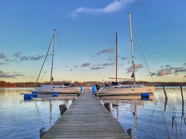 Segelboot auf dem Scharmützelsee