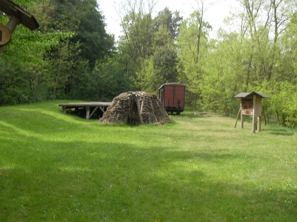 Rampe 6- Nachbau und Kohlemeiler