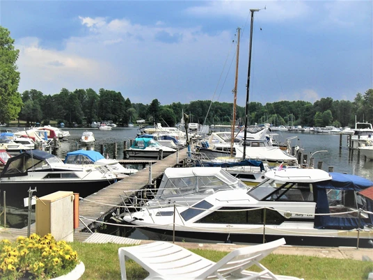 Der Goyatzer Hafen als Tor in die Welt