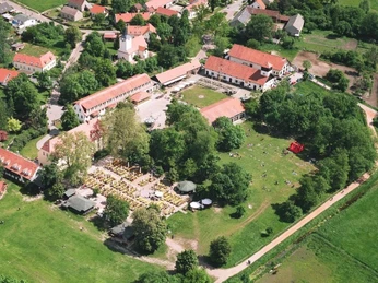 Schloss Diedersdorf, Luftbild
