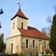 Dorfkirche in Langerwisch mit Friedhof