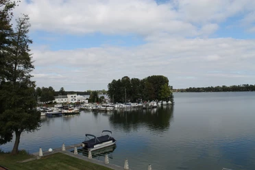 Aus jedem Zimmer ist der Blick auf den Schwielochsee gegeben