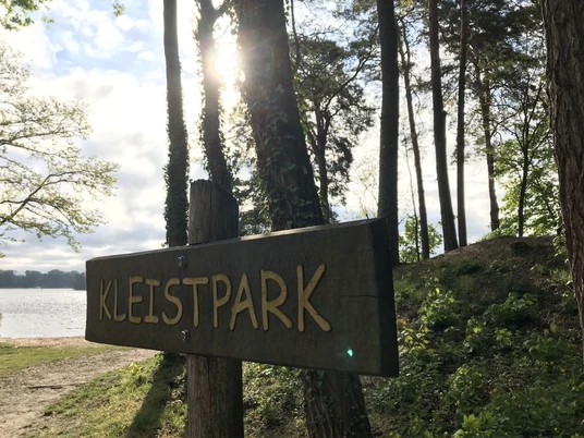 Zugang zur Badestelle am Kleistpark in Bad Saarow am Scharmützelsee