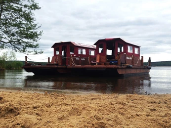 Huckleberrys Tour - Floßstation Schwielochsee