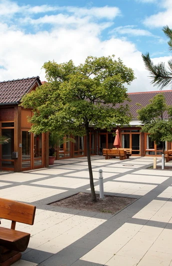 Haus und Gast, Servicedienste Elstal