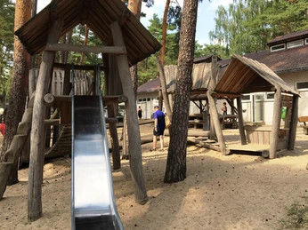 Spielplatz auf dem Campingplatz Krossinsee 1930 GmbH