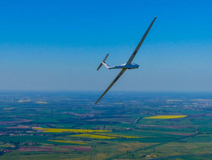 Segelflugzeug über Stölln