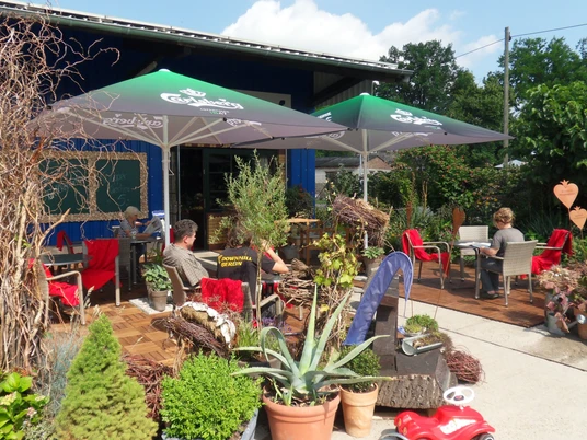 Sommerterrasse im Café